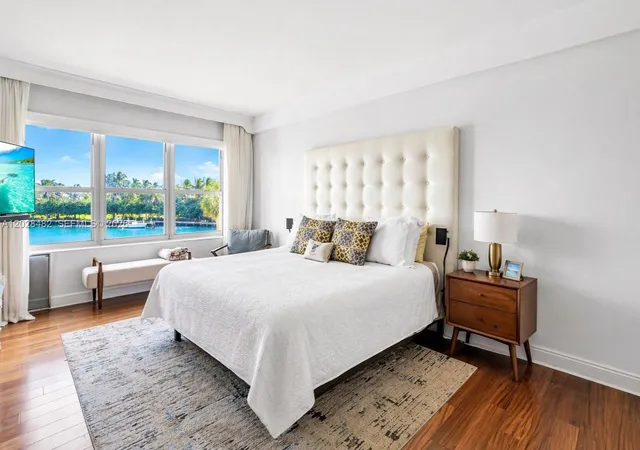 5th image of 9102 W Bay Harbor Dr #3C, Bay Harbor Islands, FL 33154 | MLS# A12028482