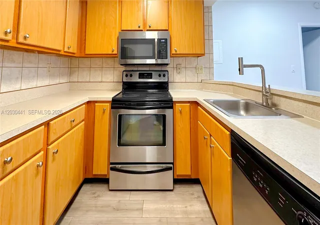 1st image of 2445 Sw 18Th Ter #107, Fort Lauderdale, FL 33315 | MLS# A12030441