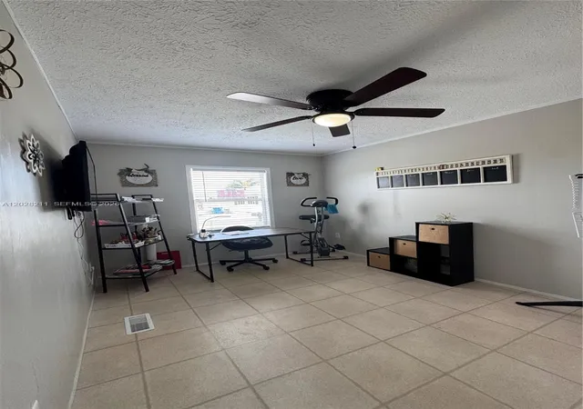 2nd image of 5015 Sw 29 St #608, Davie, FL 33314 | MLS# A12028211