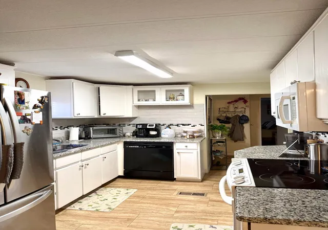 Homes for sale in Port Saint Lucie, FL | 65 W Caribbean, Port Saint Lucie, FL 34952 | MLS# B26036459