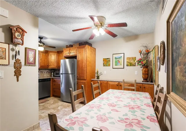 5th image of 1425 Arthur St #205A, Hollywood, FL 33020 | MLS# A12030226