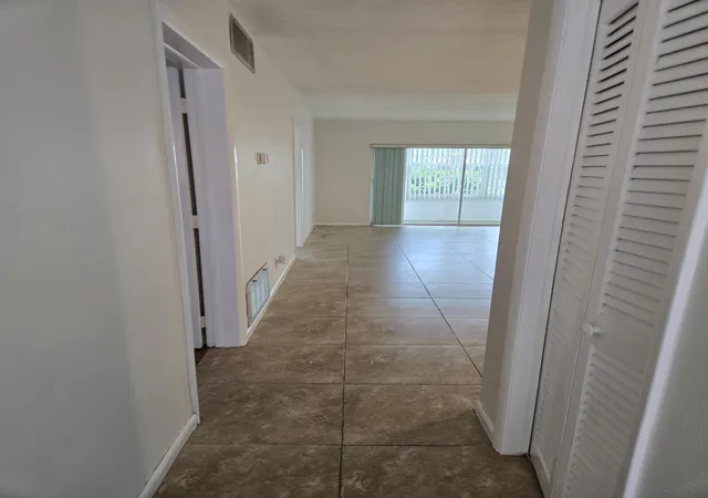 Homes for sale in Pompano Beach, FL | 2501 W Golf Blvd #127, Pompano Beach, FL 33064 | MLS# B26036510