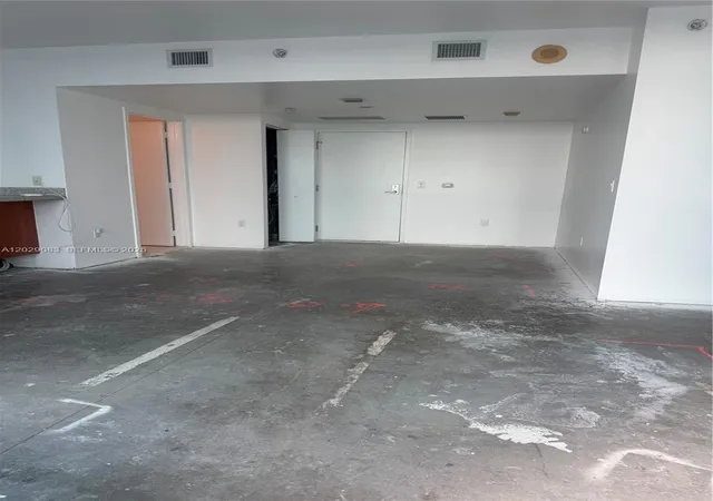5th image of 185 Sw 7Th St #3900, Miami, FL 33130 | MLS# A12029083
