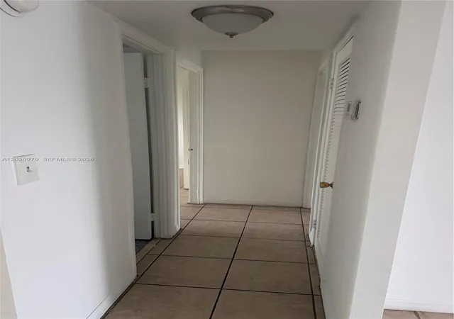 5th image of 1710 Ne 191St St #411-3, Miami, FL 33179 | MLS# A12029979