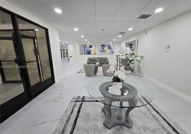 Homes for sale in Miami, FL | 900 Ne 195th St #215, Miami, FL 33179 | MLS# A12030722