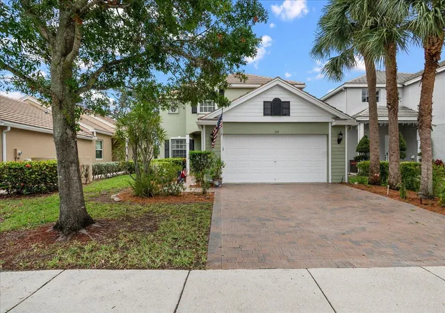 Photo 1 of Single family home for sale at 135 Hamilton Ter, Royal Palm Beach, FL 33414 | MLS# B26036654 | Listing updated on 2026-09-23