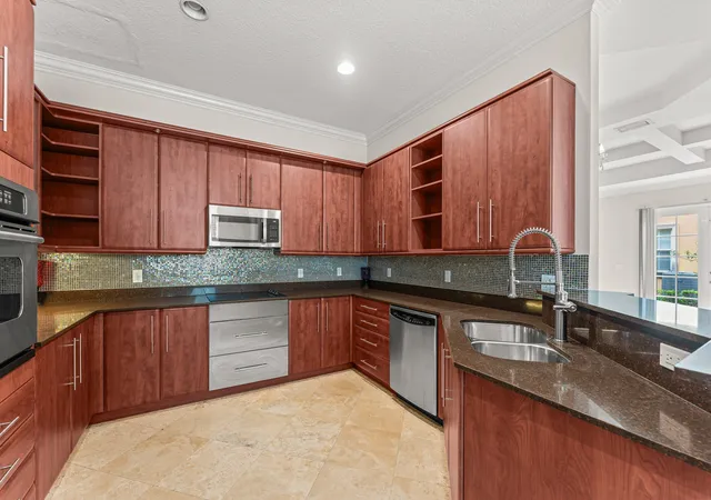 Homes for sale in Boca Raton, FL | 210 Ne 69Th Cir Ne, Boca Raton, FL 33487 | MLS# B26036717