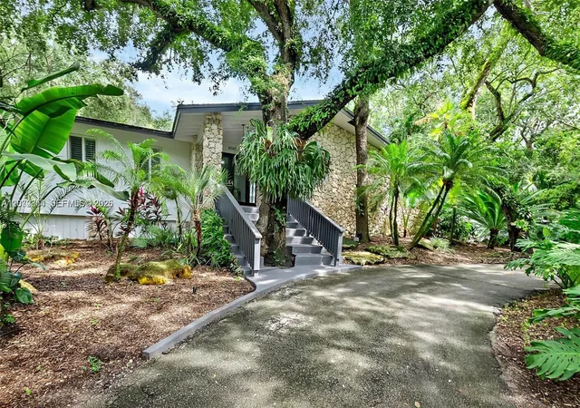 1st image of 6565 Sw 134th Dr, Pinecrest, FL 33156 | MLS# A12030854