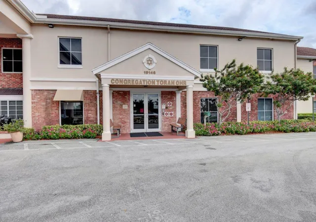Homes for sale in Boca Raton, FL | 3008 Cornwall A, Boca Raton, FL 33434 | MLS# B26036750