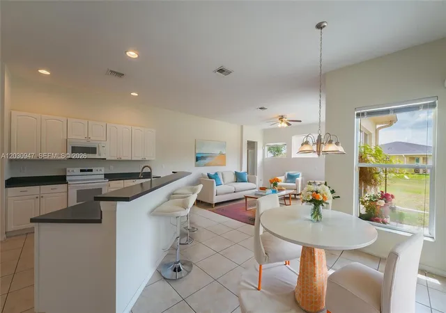 5th image of 3002 Balsam Ct, Labelle, FL 33935 | MLS# A12030947