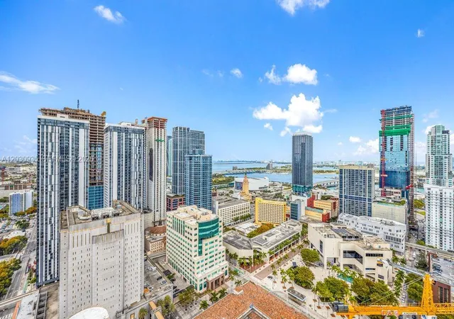 2nd image of 225 N Miami Ave #3507, Miami, FL 33128 | MLS# A12030935