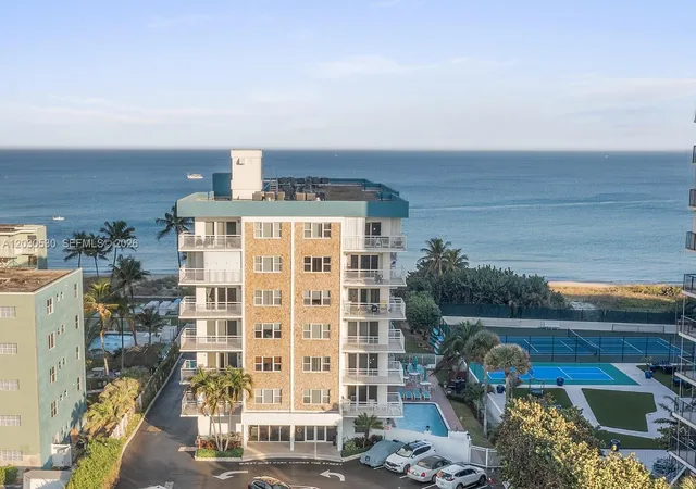 Homes for sale in Lauderdale-by-the-Sea, FL | 1770 S Ocean Blvd, Lauderdale-by-the-Sea, FL 33062