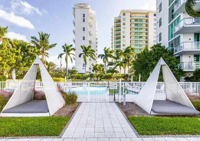 18th image of 7928 E Dr 1604 + Den #1604 + DEN, North Bay Village, FL 33141 | MLS# A12030759