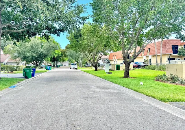 46th image of 4240 Nw 114th Ter #40, Coral Springs, FL 33065 | MLS# A12029924
