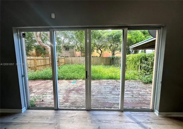 5th image of 687 Sw 10Th St, Florida City, FL 33034 | MLS# A12031057