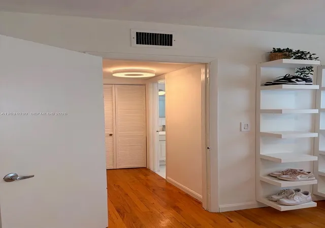 32nd image of 1308 Drexel Ave #311, Miami Beach, FL 33139 | MLS# A12031030