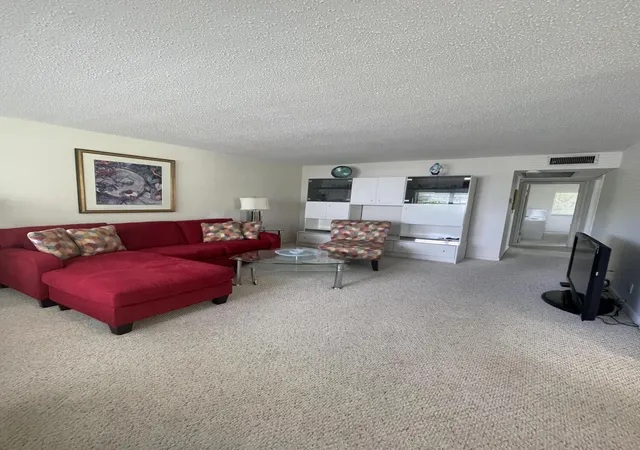 Photo 1 of Condo for sale at 40 Keswick #40, Deerfield Beach, FL 33442 | MLS# B26036910 | Listing updated on 2026-09-23