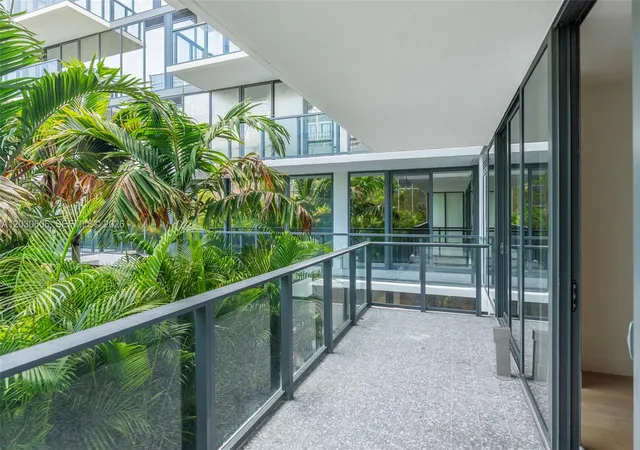 3rd image of 1176 97Th St #302, Bay Harbor Islands, FL 33154 | MLS# A12030606