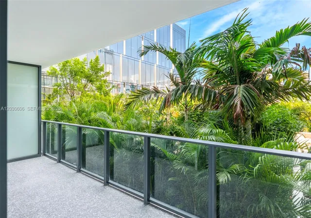 4th image of 1176 97Th St #302, Bay Harbor Islands, FL 33154 | MLS# A12030606
