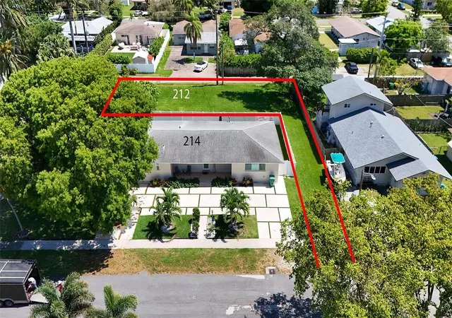 Photo 2 of Land for sale at 212 Se 5th Street, Dania, FL 33004 | MLS# B26036971 | Listing updated on 2026-10-03
