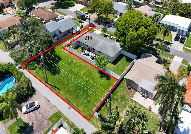 Photo 3 of Land for sale at 212 Se 5th Street, Dania, FL 33004 | MLS# B26036971 | Listing updated on 2026-10-03