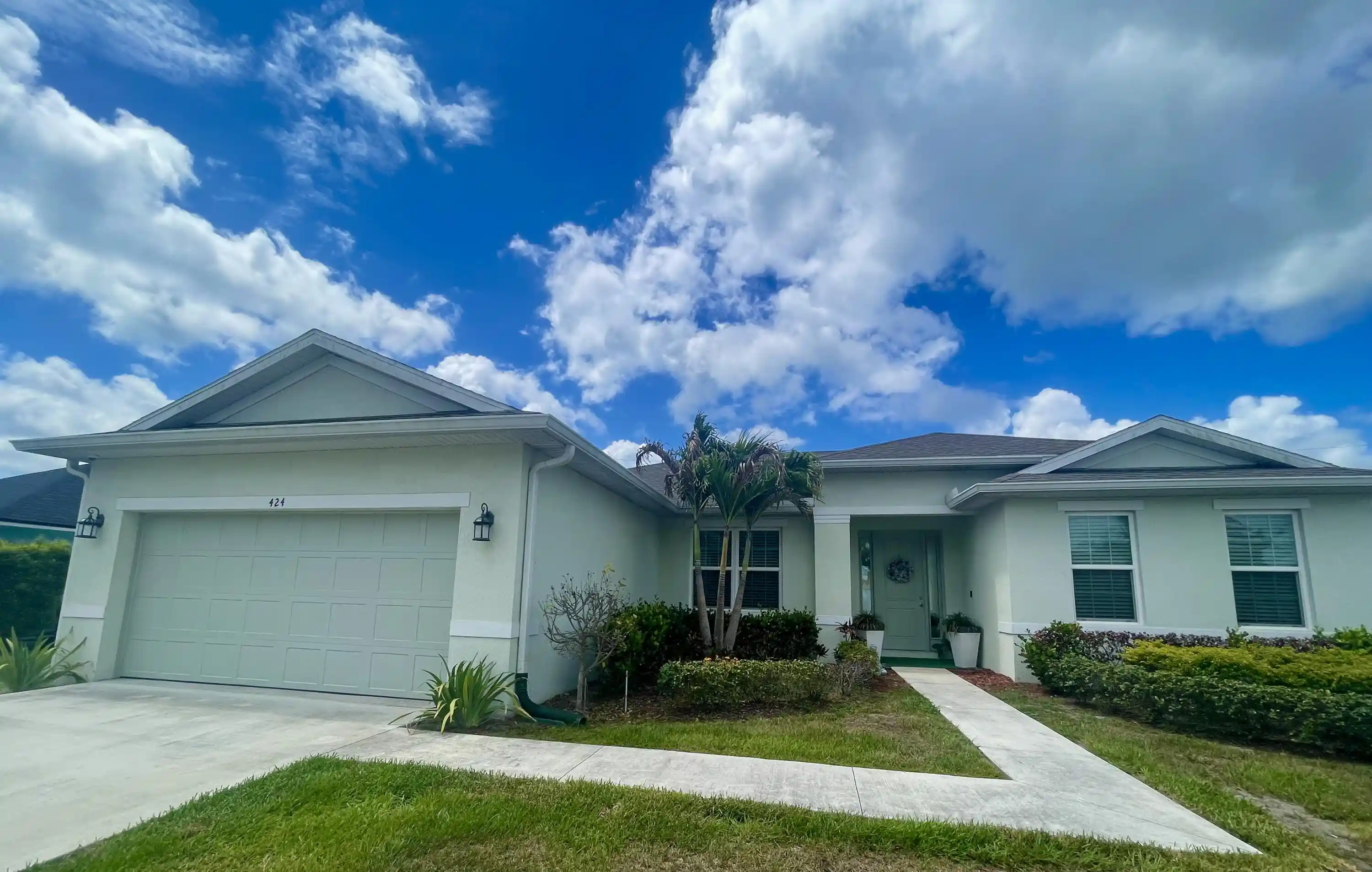 Photo 1 of Single family home for sale at 424 Sw Ridgecrest Dr, Port Saint Lucie, FL 34953 | MLS# B26036973 | Listing updated on 2026-10-19