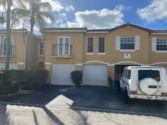 Photo 1 of Condo for sale at 1140 Lake Shore Dr # 206, West Palm Beach, FL 33403 | MLS# B26037030 | Listing updated on 2026-10-02