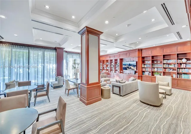 2nd image of 2000 Island Blvd, Aventura, FL 33160