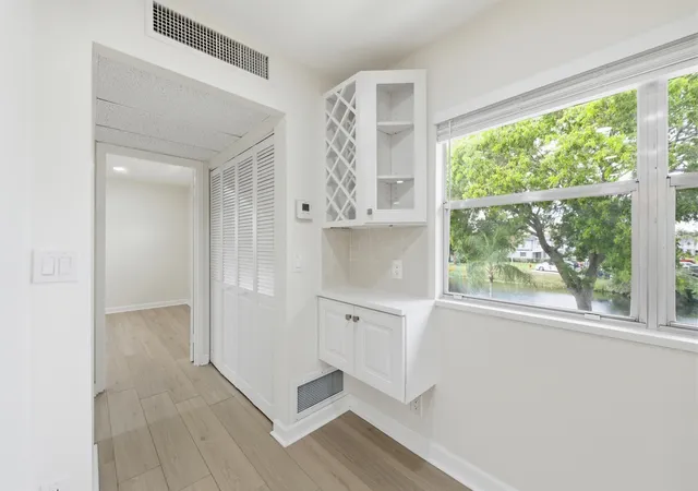 3rd image of 670 N Monaco Ct, Delray Beach, FL 33446 | MLS# B26037115