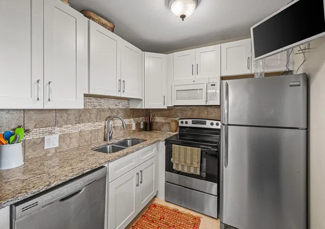 Condo for sale at 175 Suffolk E, Boca Raton, FL 33434 | MLS# B26037123