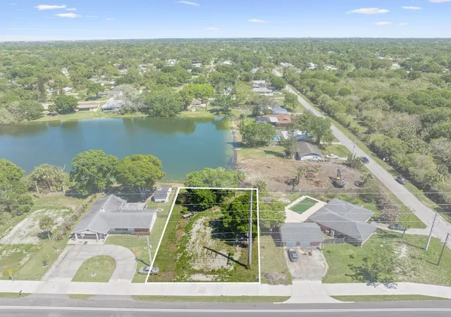 Photo 1 of Land for sale at 6204 Emerson Ave, Fort Pierce, FL 34951 | MLS# B26037130 | Listing updated on 2026-10-08