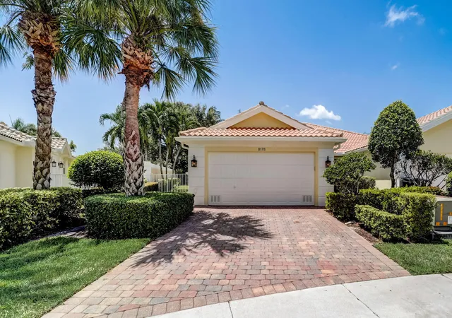 Photo 2 of Townhouse for sale at 8178 Montserrat Pl, Wellington, FL 33414 | MLS# B26037247 | Listing updated on 2026-09-23