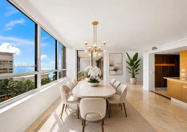 5th image of 3 Grove Isle Dr #C605, Miami, FL 33133 | MLS# A12031008
