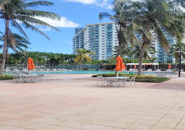 2nd image of 19380 Collins Ave, Sunny Isles Beach, FL 33160