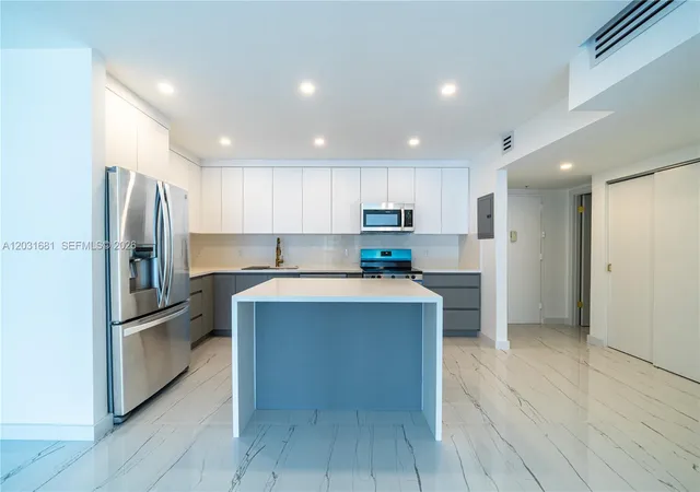 4th image of 19380 Collins Ave #1105, Sunny Isles Beach, FL 33160 | MLS# A12031681