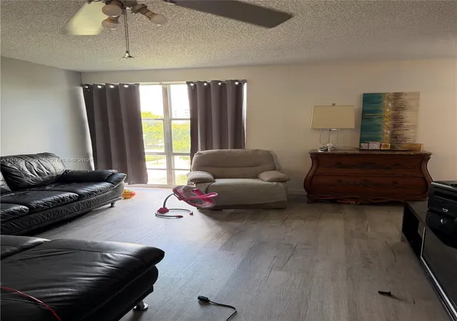 2nd image of 200 177th Dr #419, Sunny Isles Beach, FL 33160 | MLS# A12029060