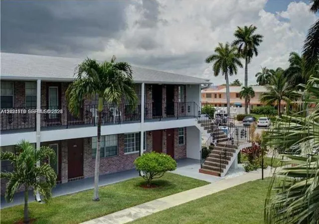 2nd image of 1150 Atlantic Shores Blvd #601, Hallandale Beach, FL 33009 | MLS# A12031679