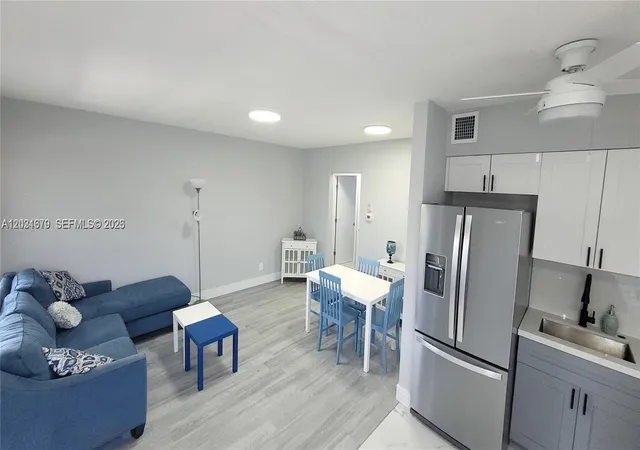 3rd image of 1150 Atlantic Shores Blvd #601, Hallandale Beach, FL 33009 | MLS# A12031679