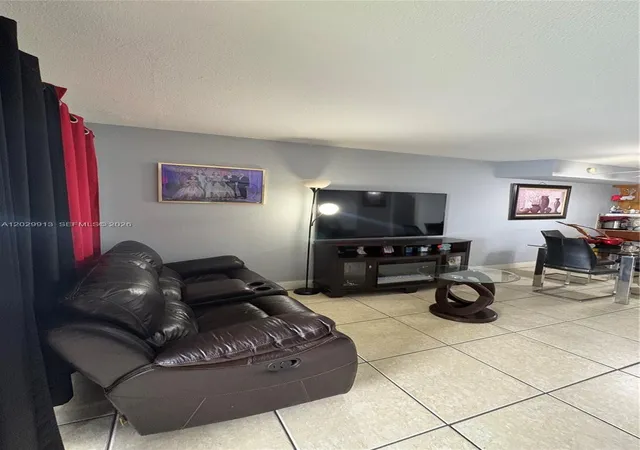 5th image of 2778 W 60Th St, Hialeah, FL 33016