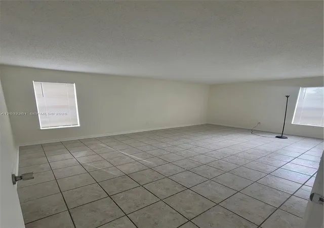 5th image of 2800 Nw 56Th Ave #E401, Lauderhill, FL 33313 | MLS# A12032261