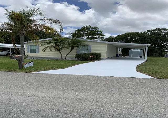 Homes for sale in Port Saint Lucie, FL | 133 Camino Del Rio, Port Saint Lucie, FL 34952 | MLS# B26037827