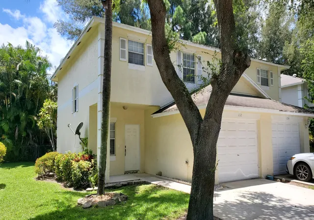 Photo 1 of Townhouse for sale at 132 Baldwin Blvd, Greenacres, FL 33463 | MLS# B26037841 | Listing updated on 2026-09-28