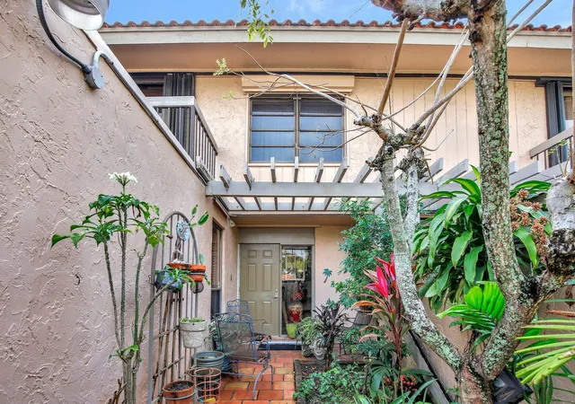 Photo 3 of Sale Pending at 20606 Ne 7th Court, Miami, FL 33179 | MLS# B26037870 | Listing updated on 2026-09-23