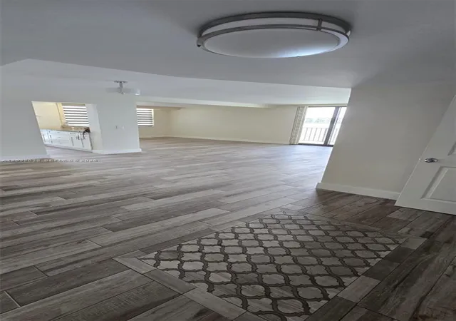 5th image of 18151 Ne 31St Ct #217, North Miami Beach, FL 33160 | MLS# A12032638