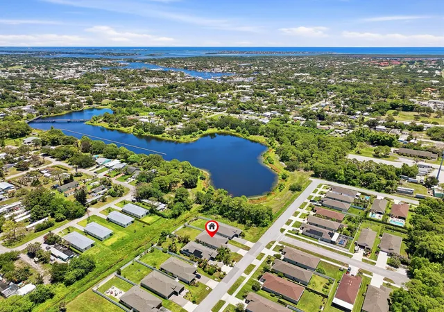 Photo 1 of Single family home for sale at 3899 Se Lee St, Stuart, FL 34997 | MLS# B26038027 | Listing updated on 2026-10-07