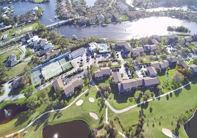 4th image of 9229 Se Riverfront Ter, Jupiter, FL 33469