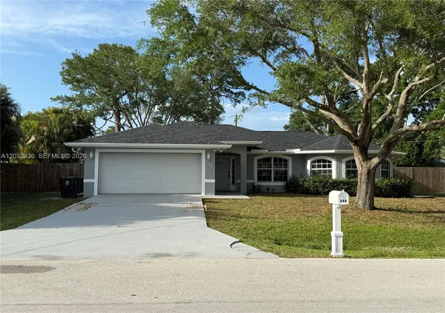 Homes for sale in Port St Lucie, FL | 389 Ne Surfside Ave, Port St Lucie, FL 34983 | MLS# A12032436