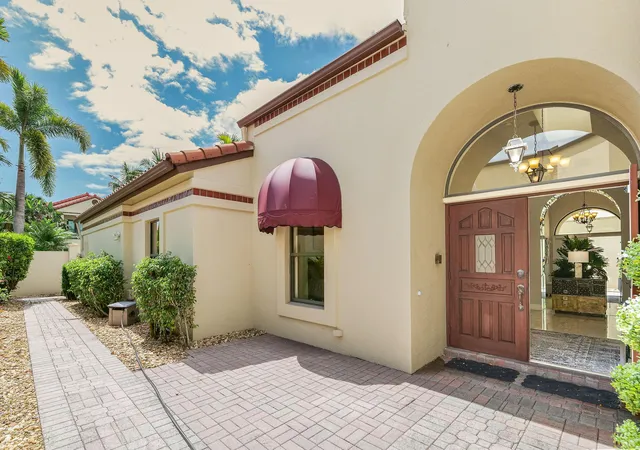 3rd image of 23264 N Mirabella Cir Cir N, Boca Raton, FL 33433 | MLS# B26038137