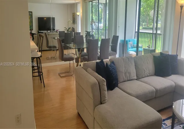 4th image of 3401 N Country Club Dr #110, Miami, FL 33180 | MLS# A12032824