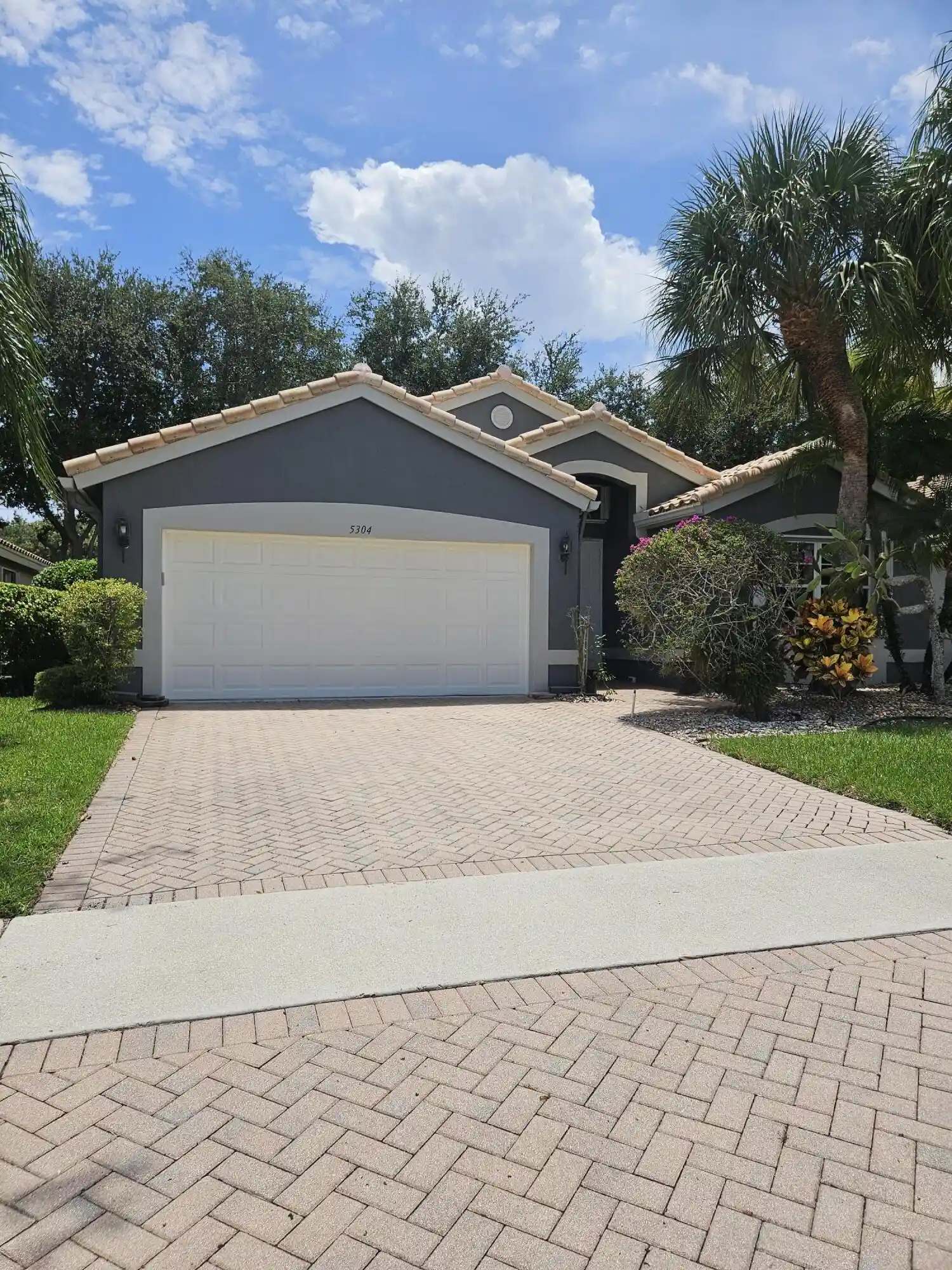 Photo 1 of Single family home for sale at 5304 Wycombe Ave, Boynton Beach, FL 33437 | MLS# B26038229 | Listing updated on 2026-10-22